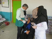 اقدامات تيم جهادي مستقر در روستاي مرزي خيرآباد در حوزه سلامت و درمان